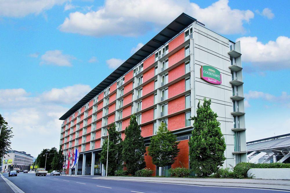 Courtyard By Marriott Hotel 4*