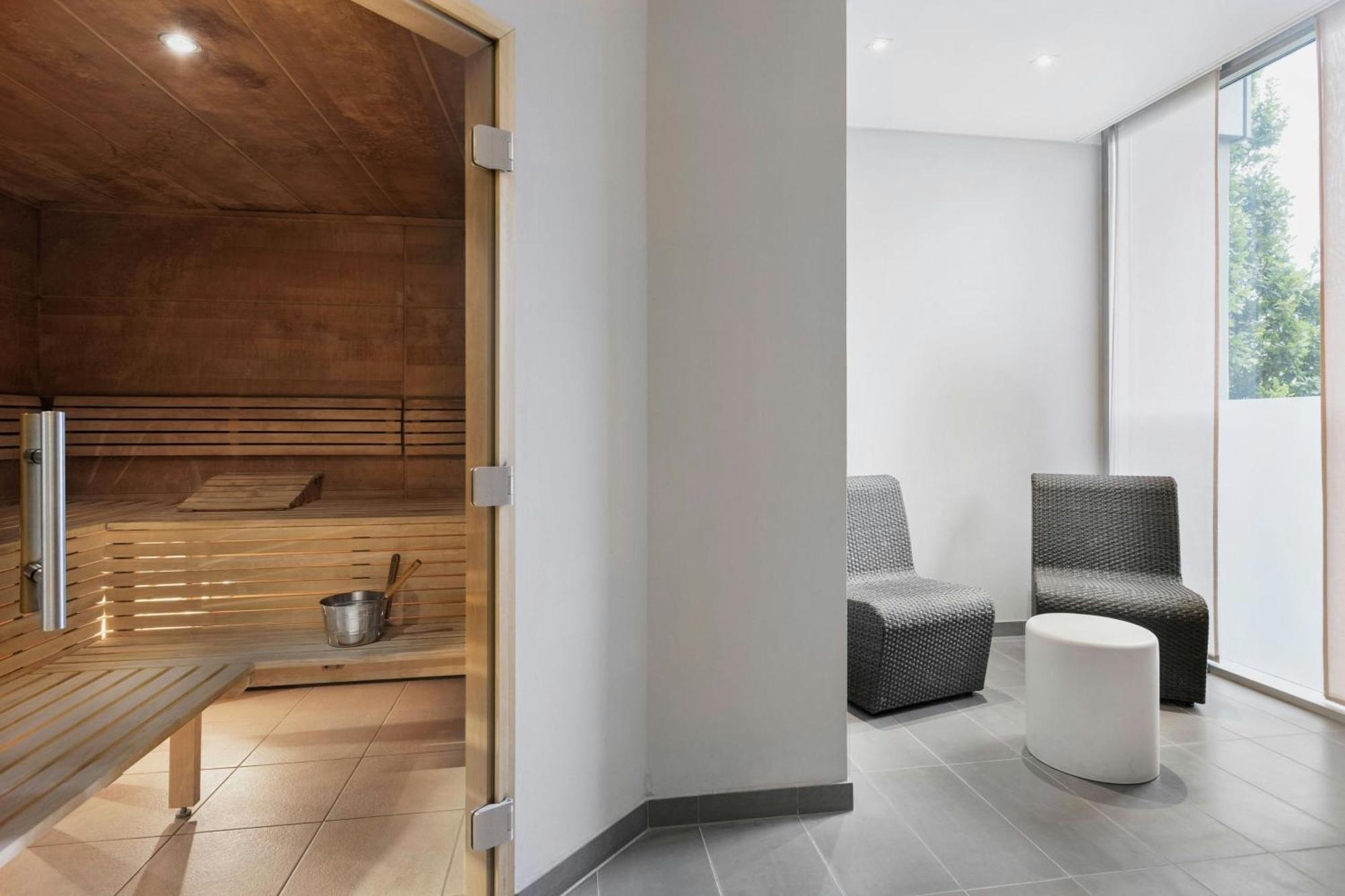 Courtyard By Marriott Linz