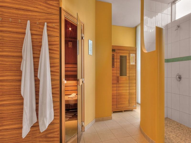Courtyard By Marriott 4*
